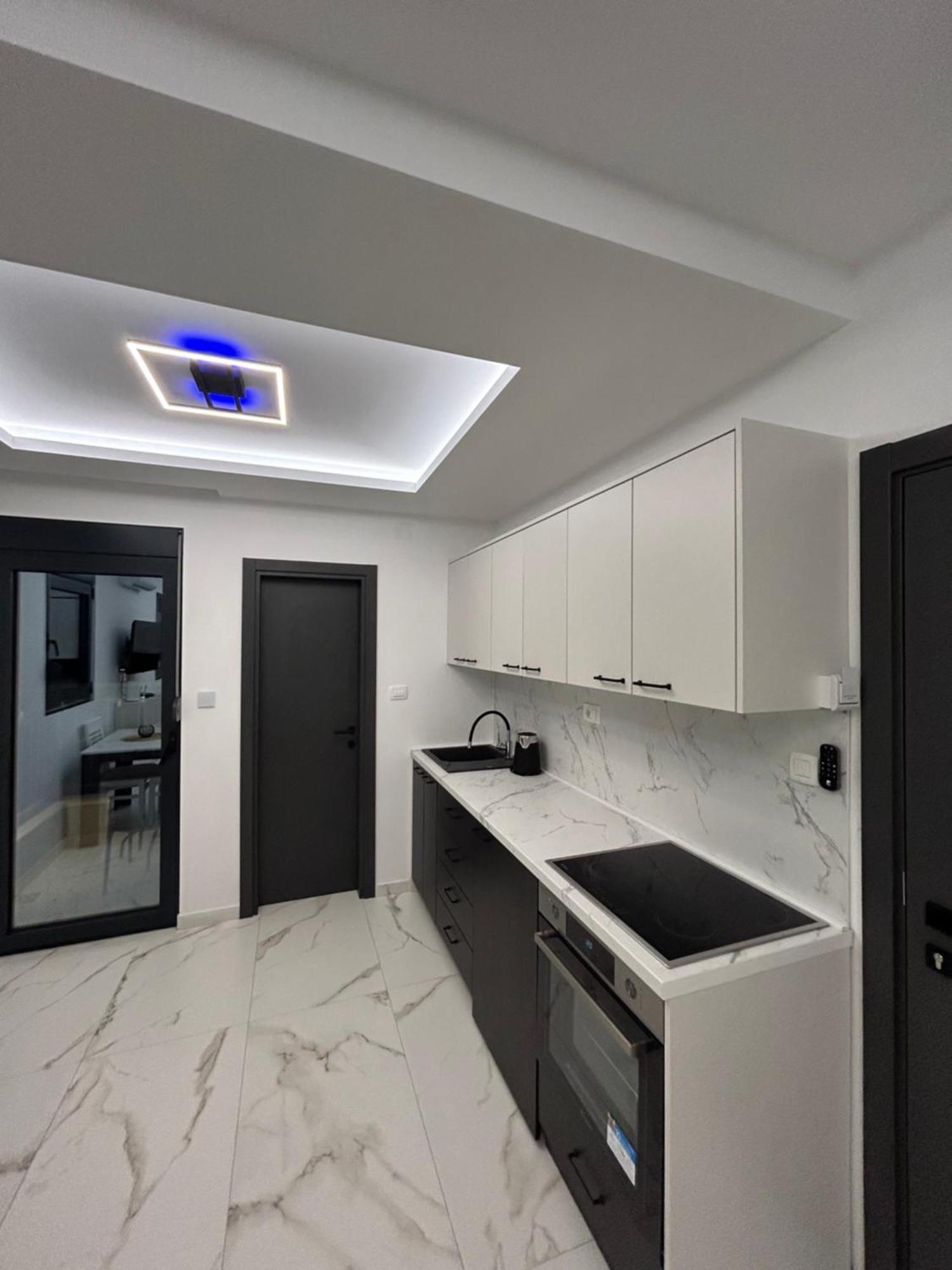Merlin Prestige Apartments Budva Exterior photo